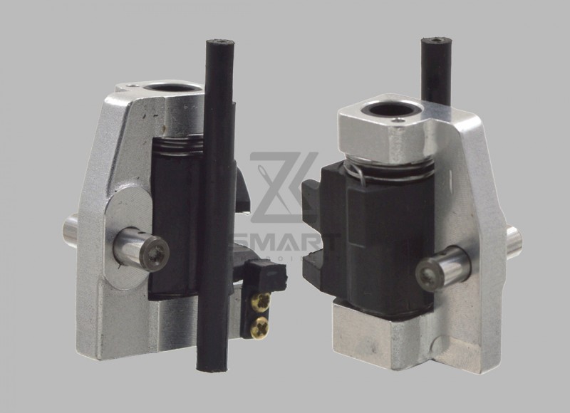 Zespół wzajemnego napieranego silnika igłowego.