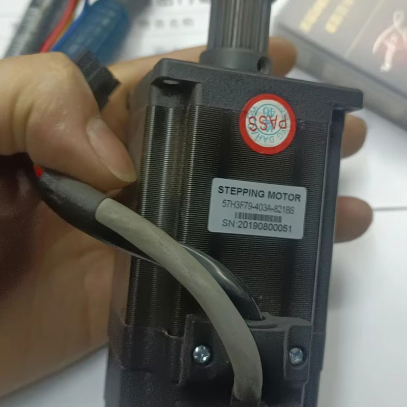 DAHAO silnik 57H3F79-403A-821BS zamknięty łuk A15 X osi chińskiej maszyny do szlifowania EDH03-57H3F79-403A-821BS